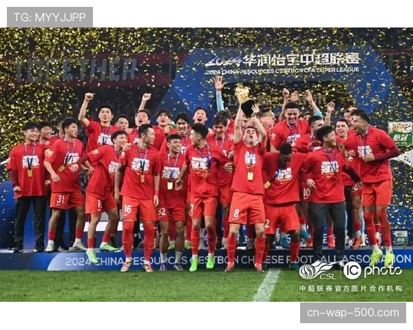 上海海港客场战平大连英博 成功卫冕实现中超三连冠伟业