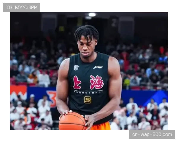 上海怀特塞德王哲林筑起禁飞区 场均盖帽4.5次联盟第一